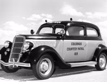 1935 Ford V8 Deluxe Tudor Sedan Police