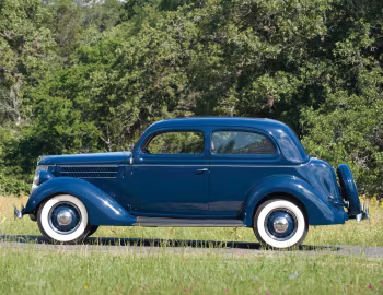 1936 Ford V8 Deluxe Tudor Touring Sedan (68-700)