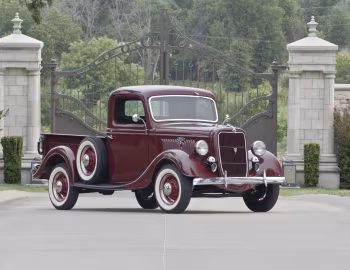 1935 Ford V8 Model 50 Pickup (830)