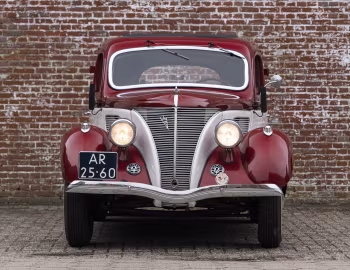 Ford V8 Model 62 4-door Sedan '1938
