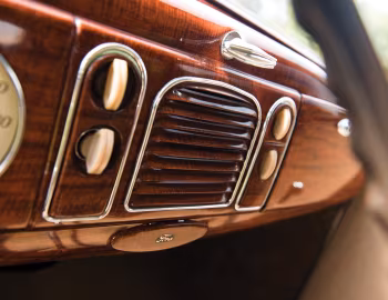 Panel frontal 1938 Ford V8 Standard Tudor Sedan (81A-700C)