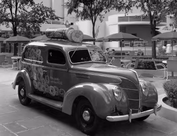1939 Ford V8 Standard Sedan Delivery (91A/922A-78)