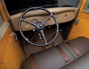 Interior 1934 Ford V8 Station Wagon (40-860)
