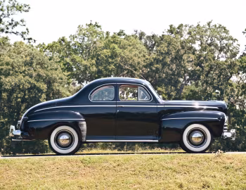 1946 Ford V8 Super Deluxe Business Coupe (69A-77B) '1945–46