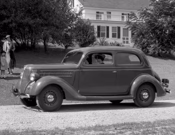 1936 Ford V8 Tudor Touring Sedan