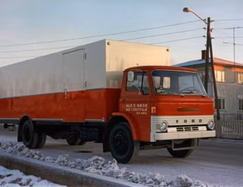 Ford D800 Custom Cab VBK [LHD] '1968