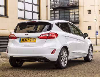 Ford Fiesta Vignale 5-door [UK-spec] '2017–21