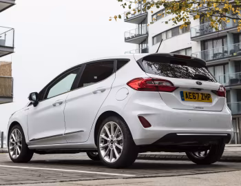 Ford Fiesta Vignale 5-door [UK-spec] '2017–21