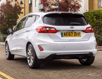 Ford Fiesta Vignale 5-door [UK-spec] '2017–21