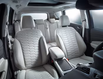 Интерьер Ford Vignale Kuga Concept '03.2016