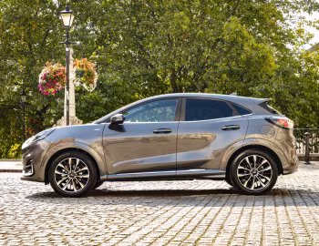 Ford Puma ST-Line Vignale [UK-spec] '2020–24
