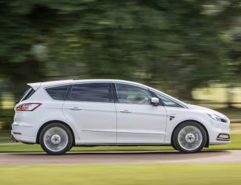 Ford Vignale S-MAX [UK-spec] '2016–19