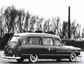 1952 Ford Customline Ambulance by Visser