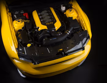 Bajo el capó 2014 Vortech Ford Mustang 5.0 GT ''Yellow Jacket'' '2013