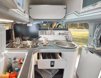 Interior Ford Transit Custom Westfalia Nugget Pop-Up-Roof [EU-spec] '2019–23