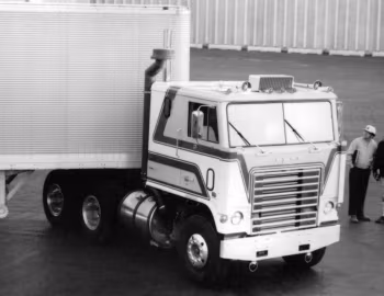 1973 Ford WT-1000 Tractor Truck