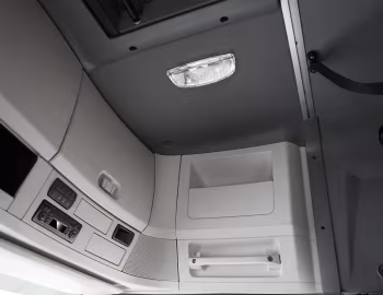 Interior Foton Auman R 4×2 Tractor [Malaysia] (BJ4189) '2024–pr.
