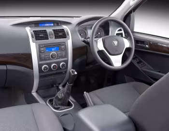 Interior Foton Tunland 4×2 Double Cab [South Africa] '2012–19