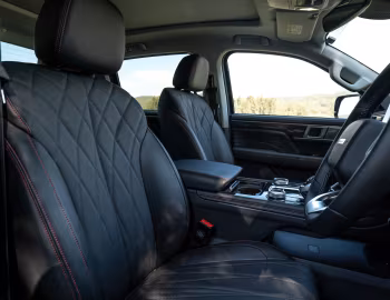 Interior Foton Tunland V9-S Hybrid [Australia] '2025–pr.