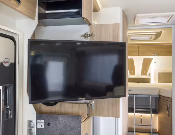 Interior 2022 Frankia Platin Final Six '05.2021–22