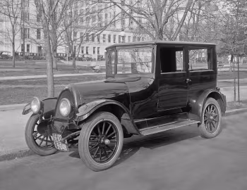 1920–22 Franklin Model 9-B Sedan