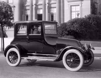 1919 Franklin Series 9 Sedan