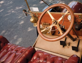Front panel 1906 Franklin Model G Touring