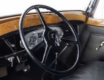 Panel frontal 1933 Franklin Twelve Limousine (17-B)