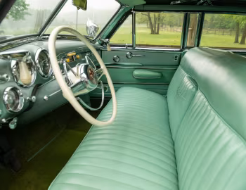 Интерьер 1950 Frazer Manhattan Convertible Sedan