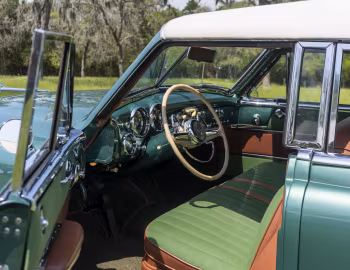 Интерьер 1951 Frazer Manhattan Hardtop Sedan (F5161) '08.1950–51