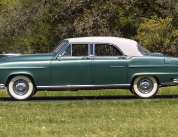 1951 Frazer Manhattan Hardtop Sedan (F5161) '08.1950–51