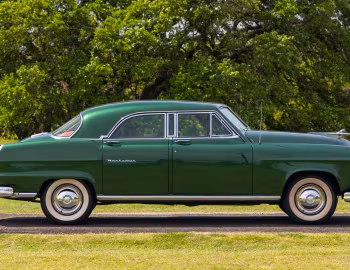 1951 Frazer Manhattan Hardtop Sedan (F5161) '08.1950–51