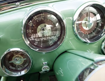Комбинация приборов 1950 Frazer Manhattan Sedan