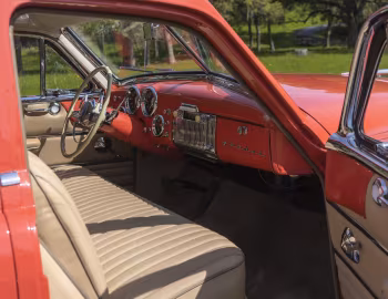 Интерьер 1951 Frazer Standard Vagabond (F5155) '03.1950–51