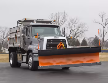 Freightliner 108 SD Truck with Godwin GoodRoads Snow Gear '2016–????