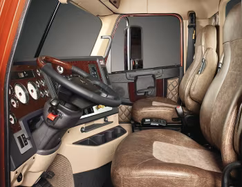 Interior Freightliner 122SD '2013–pr.