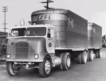 Freightliner 800 '1947–????