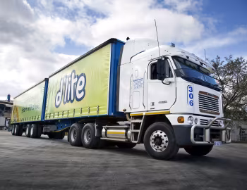 Freightliner Argosy tractor [South Africa] '1998–2011