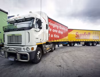 Freightliner Argosy tractor [South Africa] '1998–2011