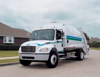 Freightliner Business Class M2 106 Refuse Truck '2002–23