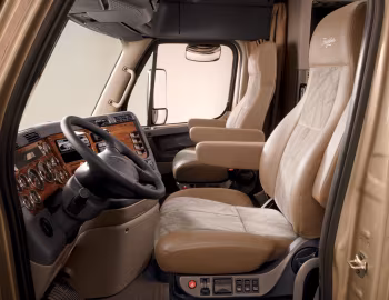 Interior Freightliner Cascadia Raised Roof '2007–pr.