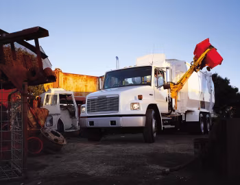 Freightliner FL80 refuse truck