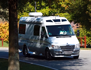 2005–07 Roadtrek RS-Adventurous