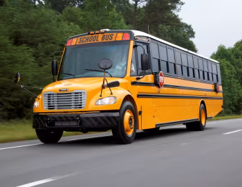 2004–09 Thomas Saf-T-Liner C2 School Bus '11.2003–09