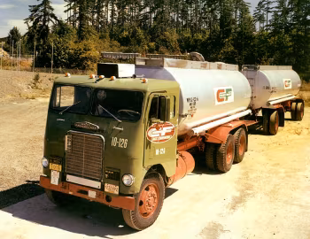 White-Freightliner WFT6564T Tanker '1966