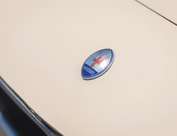 Logo Maserati 3500 GT Spyder by Frua (AM101.268) '1957