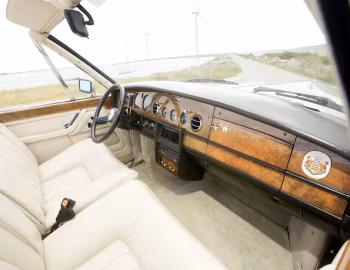 Передня панель Rolls-Royce Phantom VI Drophead Coupe by Frua (PRX4705) '09.1973
