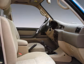 Intérieur Fuqi Conqueror FQ6510B '2006–07