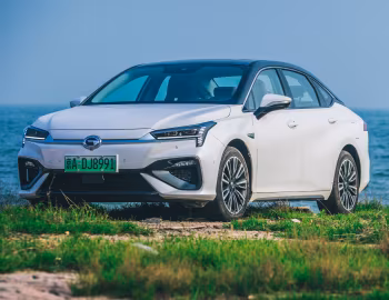 GAC Aion S '05.2019–н.в.