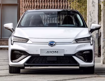GAC Aion S '05.2019–н.в.